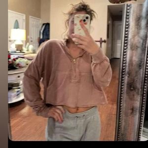 Akira quarter zip‎